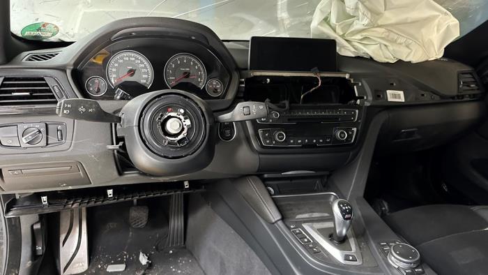 BMW M4 Sloopvoertuig (2015, Zwart)