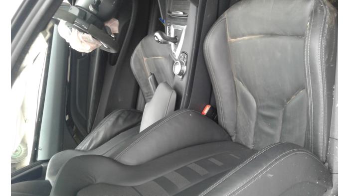 BMW M4 Sloopvoertuig (2015, Zwart)