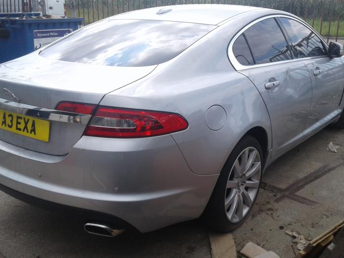 Jaguar XF 2.7 D V6 24V Sloopvoertuig (2008, Zilver)
