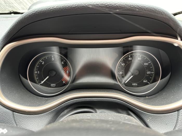 Jeep Cherokee 2.0 CRD 16V 4x4 Sloopvoertuig (2014, Zwart)