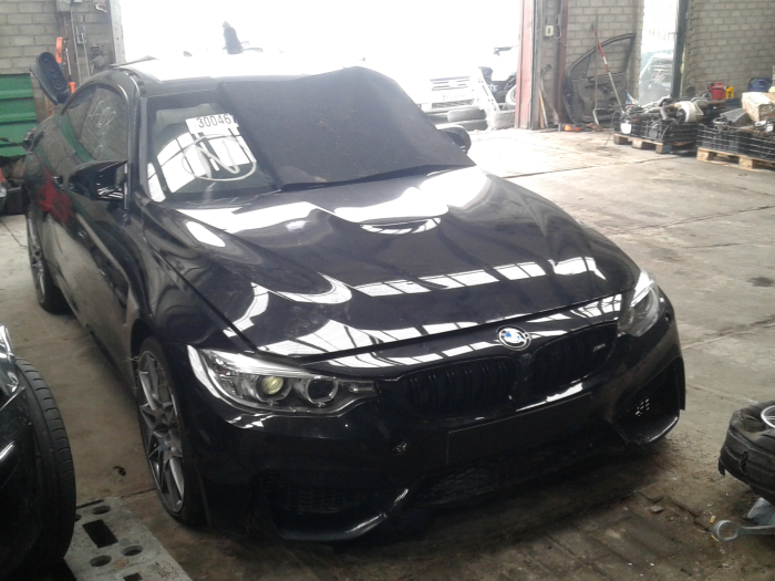 BMW 4 serie M4 3.0 24V Turbo Competition Package Sloopvoertuig (2017, Zwart)