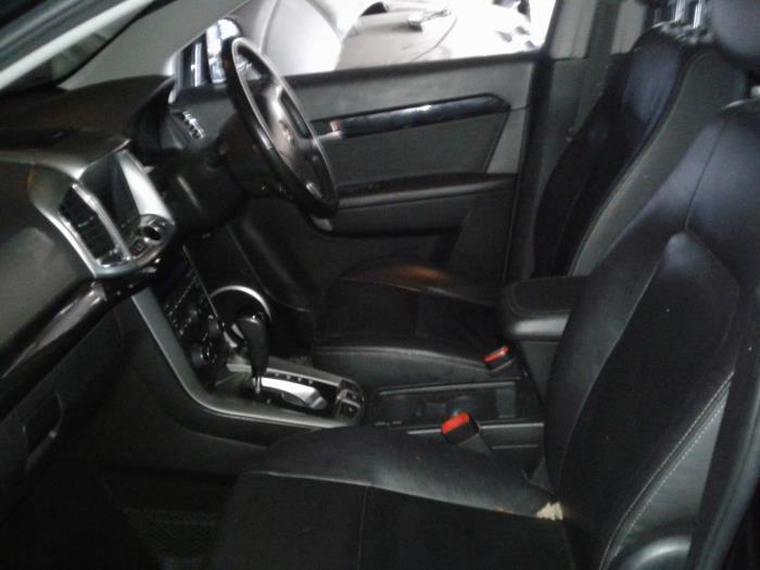 Chevrolet Captiva 2.2 D 16V 4x4 Sloopvoertuig (2013, Zwart)
