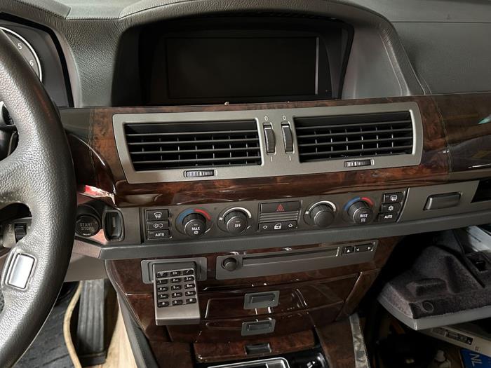 BMW 7 serie 760i,Li 6.0 V12 48V Sloopvoertuig (2004, Blauw)