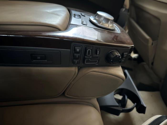 BMW 7 serie 760i,Li 6.0 V12 48V Sloopvoertuig (2004, Blauw)