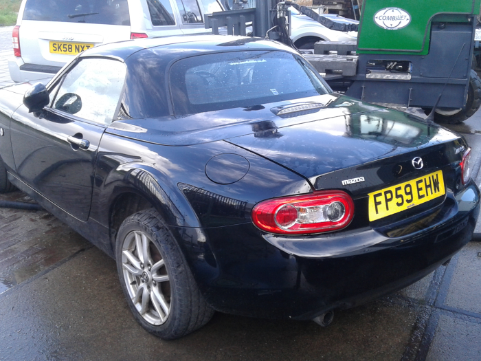 Mazda MX-5 1.8i 16V Sloopvoertuig (2009, Zwart)