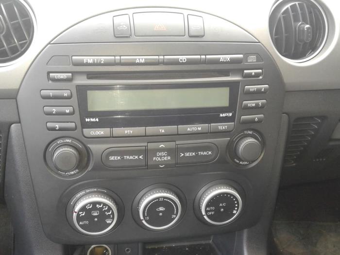 Mazda MX-5 1.8i 16V Sloopvoertuig (2009, Zwart)