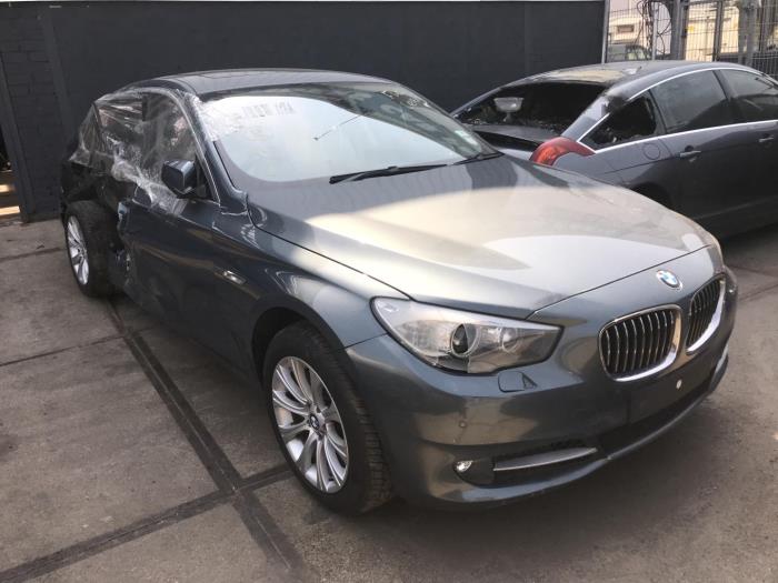 BMW 5-Serie Sloopvoertuig (2013, Blauw)