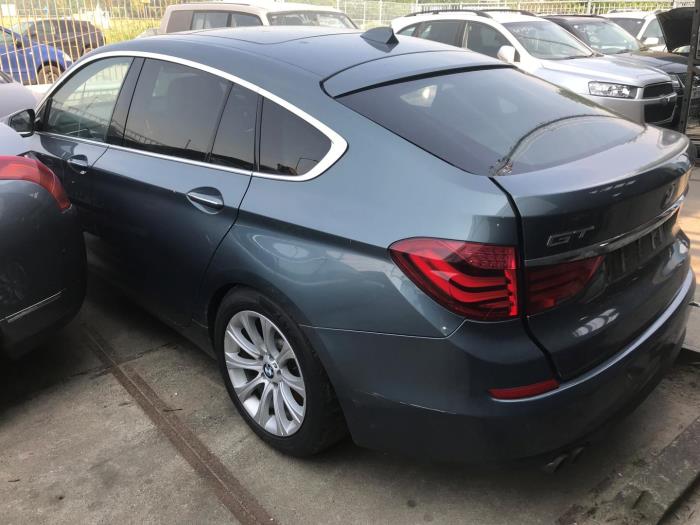 BMW 5-Serie Sloopvoertuig (2013, Blauw)