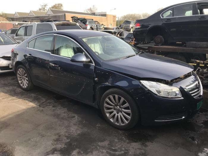 Opel Insignia 2.0 CDTI 16V 160 Ecotec Sloopvoertuig (2010, Blauw)