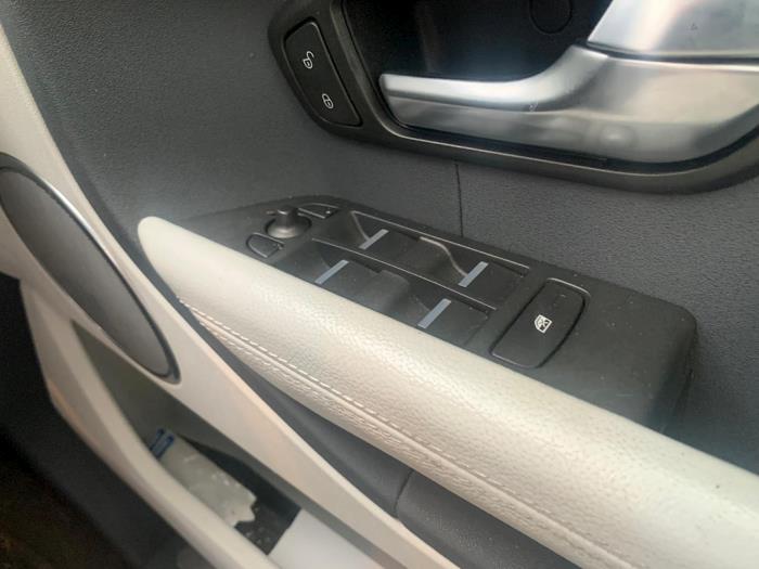 Landrover Range Rover Evoque 2.2 SD4 16V Sloopvoertuig (2012, Zwart)