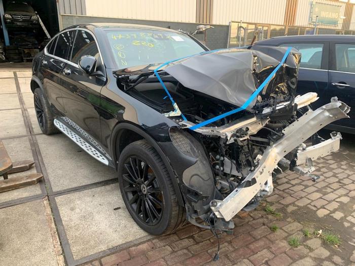 Mercedes GLC Coupe 2.0 250 16V 4-Matic Sloopvoertuig (2019, Zwart)
