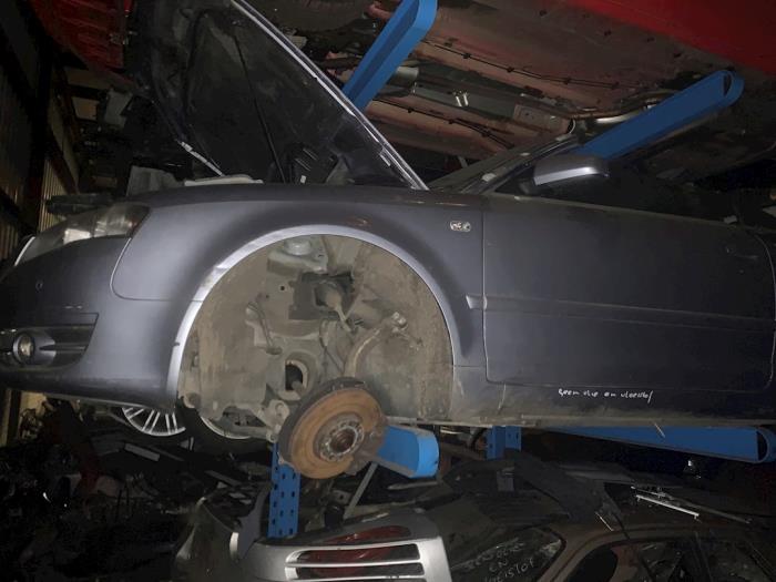 Audi A4 Cabrio 2.0 TDI Sloopvoertuig (2008, Zilver)