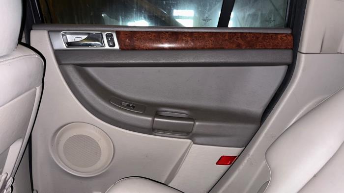 Chrysler Pacifica 3.5 V6 24V AWD Sloopvoertuig (2006, Zwart)