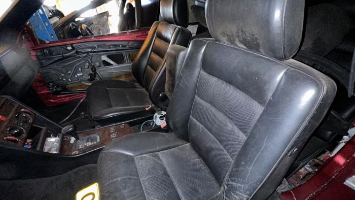 Mercedes E 3.0 300 CE Sloopvoertuig (1993, Rood)