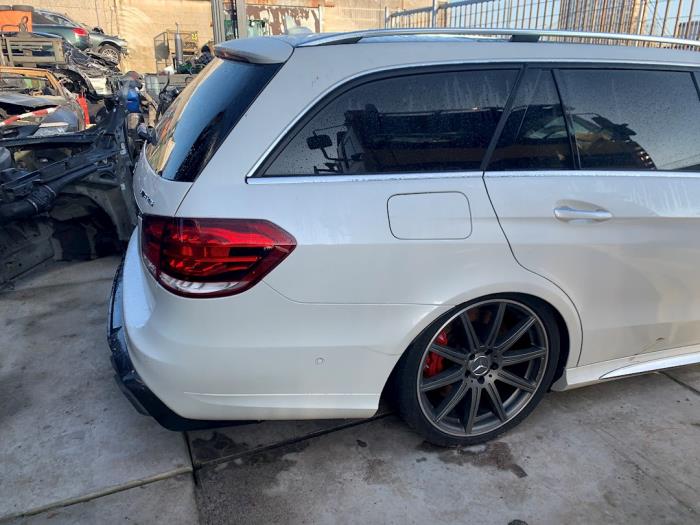 Mercedes E Estate E-63 AMG S V8 32V Sloopvoertuig (2014, Wit)
