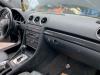Audi A4 Cabrio 3.0 V6 30V Sloopvoertuig (2002, Zwart)