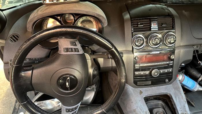 Opel GT 2.0 16V Turbo Schadevoertuig (2009, Zwart)