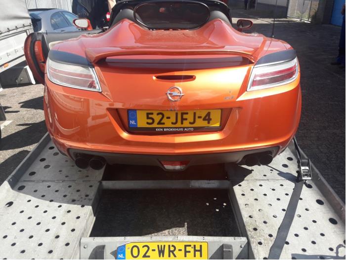 Opel GT 2.0 16V Turbo Sloopvoertuig (2008, Oranje)