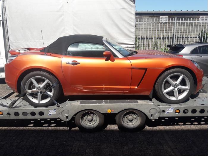 Opel GT 2.0 16V Turbo Sloopvoertuig (2008, Oranje)