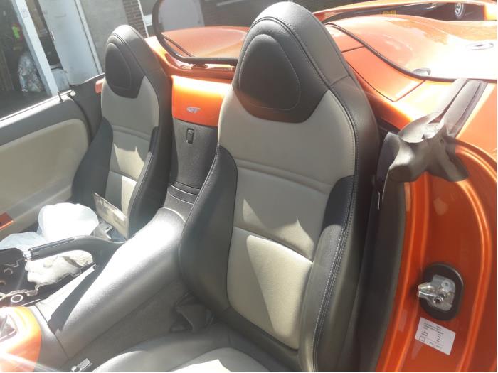 Opel GT 2.0 16V Turbo Sloopvoertuig (2008, Oranje)