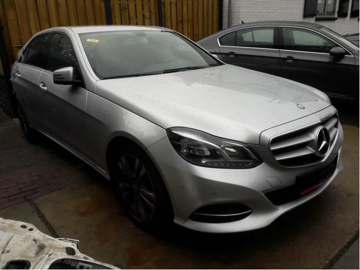 Mercedes E E-200 CDI 16V BlueEfficiency,BlueTEC Sloopvoertuig (2015, Zilver)