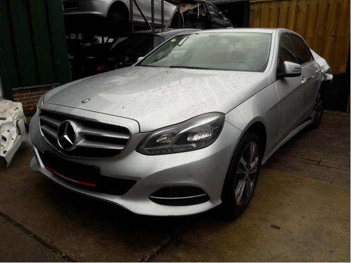 Mercedes E E-200 CDI 16V BlueEfficiency,BlueTEC Sloopvoertuig (2015, Zilver)