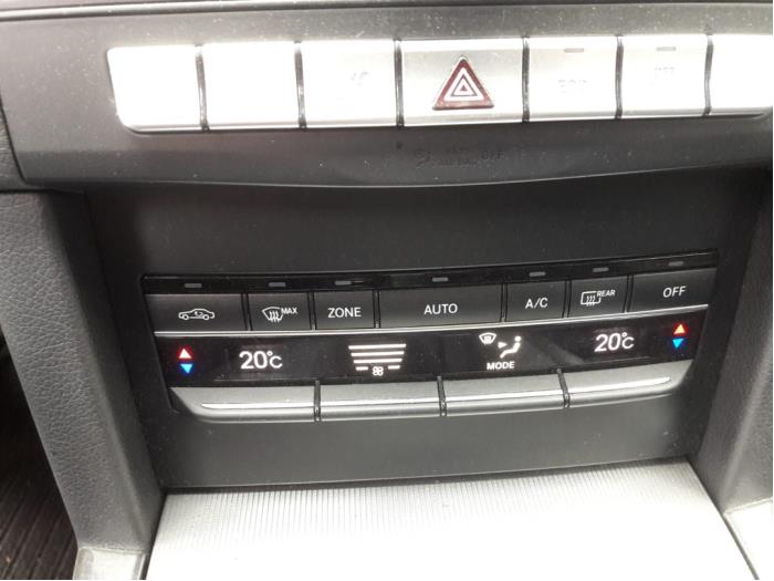 Mercedes E E-200 CDI 16V BlueEfficiency,BlueTEC Sloopvoertuig (2015, Zilver)