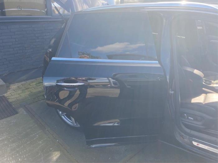 Audi SQ5 3.0 TDI V6 24V Sloopvoertuig (2015, Zwart)
