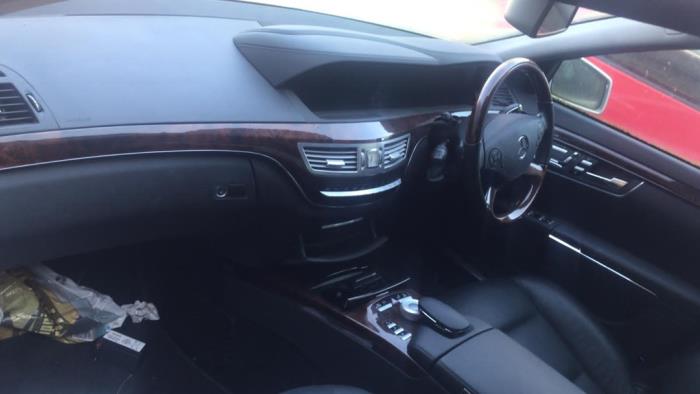 Mercedes S 3.0 S-350 CDI 24V 4-Matic Sloopvoertuig (2011, Grijs)