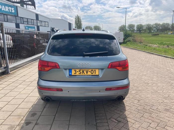 Audi Q7 4.2 FSI V8 32V Sloopvoertuig (2007, Grijs)