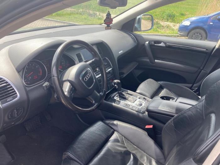 Audi Q7 4.2 FSI V8 32V Sloopvoertuig (2007, Grijs)