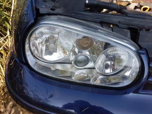 Volkswagen Golf III Cabrio Restyling 2.0 Sloopvoertuig (2001, Blauw)