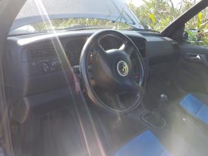 Volkswagen Golf III Cabrio Restyling 2.0 Sloopvoertuig (2001, Blauw)
