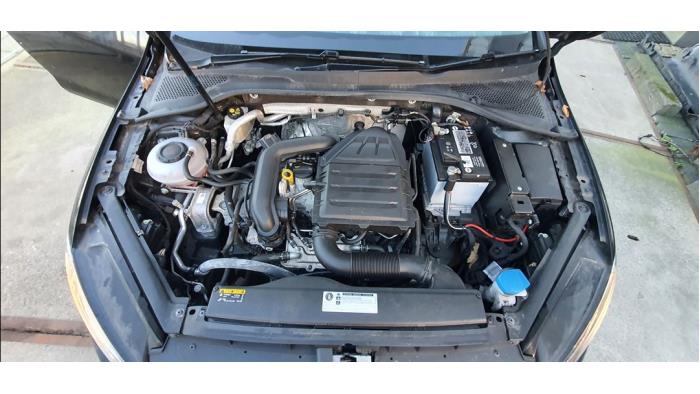 Volkswagen Golf VII 1.0 TSI 12V BlueMotion Sloopvoertuig (2019, Zwart)