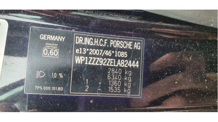Porsche Cayenne II 3.0 D V6 24V Sloopvoertuig (2014, Zwart)