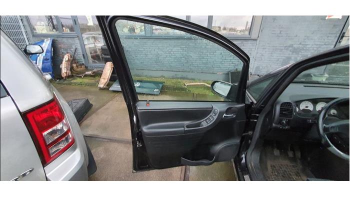 Opel Zafira 2.0 16V Turbo OPC Sloopvoertuig (2002, Blauw)