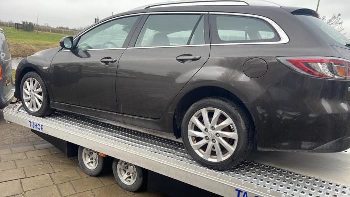 Mazda 6 SportBreak 2.2 CDVi 16V 163 Sloopvoertuig (2010, Roze)