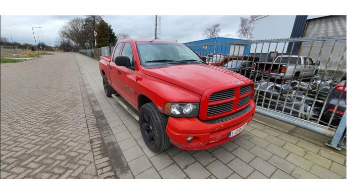 Dodge Ram 3500 Standard Cab 5.7 V8 Hemi 3500 4x4 Sloopvoertuig (2004, Rood)
