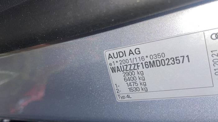 Audi Q8 3.0 V6 24V 50 TDI Mild Hybrid Quattro Sloopvoertuig (2021, Licht, Grijs)