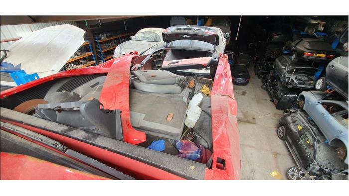 Dodge Ram 3500 Standard Cab 8.3 1500 SRT-10 Standard Cab Sloopvoertuig (2004, Rood)