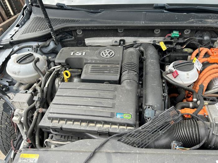 Volkswagen Golf VII 1.4 GTE 16V Schadevoertuig (2015, Grijs)