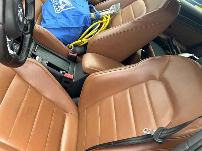 Volkswagen Golf VII 1.4 GTE 16V Schadevoertuig (2015, Grijs)