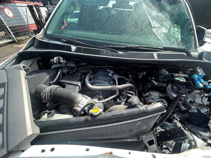 Toyota Tundra 5.7 V8 32V Dual VVT-I Schadevoertuig (2010, Graniet)