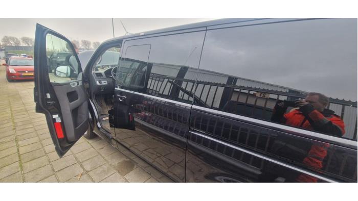 Volkswagen Multivan T5 2.0 BiTDI DRF Sloopvoertuig (2012, Zwart)