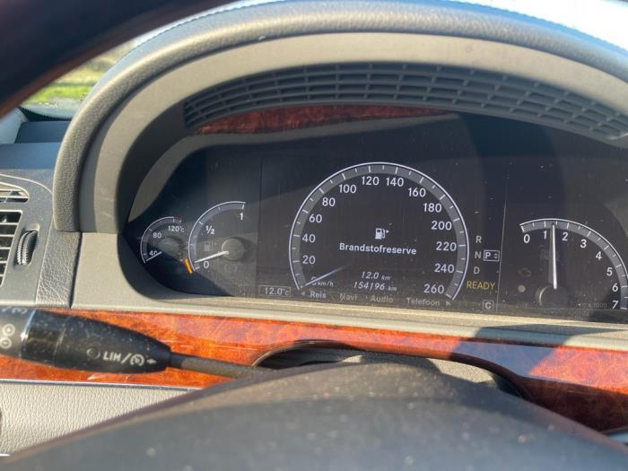 Mercedes S 3.5 S-400 24V BlueHybrid Sloopvoertuig (2010, Zwart, Antraciet)