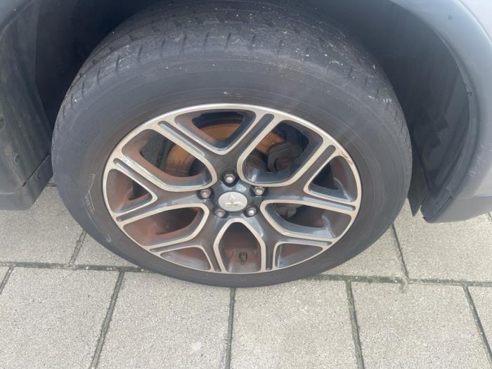 Mitsubishi Outlander 2.0 16V PHEV 4x4 Sloopvoertuig (2018)