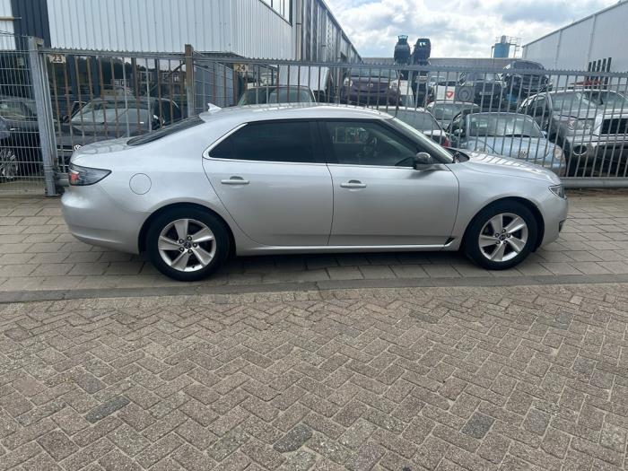 Saab 9-5 2.0 T XWD Biopower 16V Sloopvoertuig (2011, Zilvergrijs)