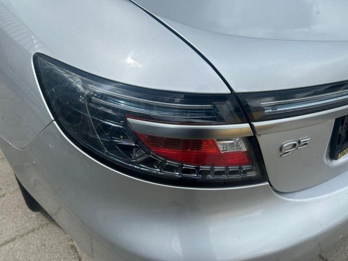 Saab 9-5 2.0 T XWD Biopower 16V Sloopvoertuig (2011, Zilvergrijs)