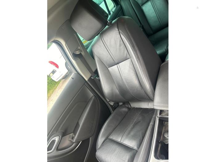 Saab 9-5 2.0 T XWD Biopower 16V Sloopvoertuig (2011, Zilvergrijs)