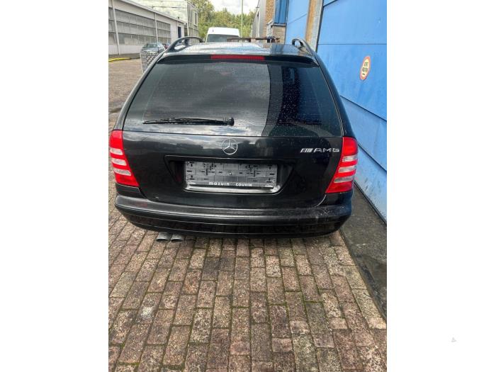 Mercedes C Combi AMG 3.2 C-32 AMG V6 18V Sloopvoertuig (2001, Zwart)